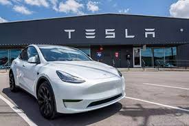 Top 10 Largest Electric Vehicle Manufacturers in 2025 - manufacturer of tesla