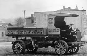October 21, 1897 - Autocar, the oldest surviving American vehicle ... - oldest car manufacturer
