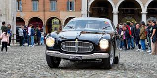Every Car Enthusiast Should Visit the Motor Valley in Italy - car manufacturer in italy