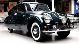 Discover the 10 Oldest Car Companies that Transformed Transportation - oldest car manufacturer