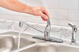 7 Best Faucet Brands and 2 Brands to Avoid - My Plumbing DIY - best kitchen faucet manufacturer