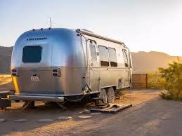 Discover the Top 15 Travel Trailer Manufacturers You Need ... - RV Brands - trailer manufacturer