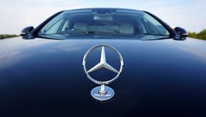 SimpSocial | All Car Emblems: What They Mean and Matter - auto manufacturer emblems