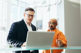 What is a Manufacturers Representative? Role in Sales Channels - manufacturer representative