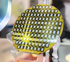 15 Top Semiconductor companies in the World - techovedas - chip manufacturer