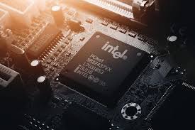 6 Biggest Semiconductor Manufacturers in the U.S. - Thomasnet - chip manufacturer