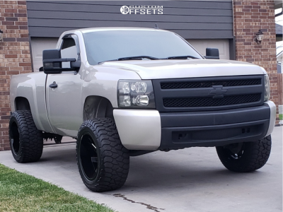 A relevant stock photo of 2007 chevy silverado custom in a typical setting.