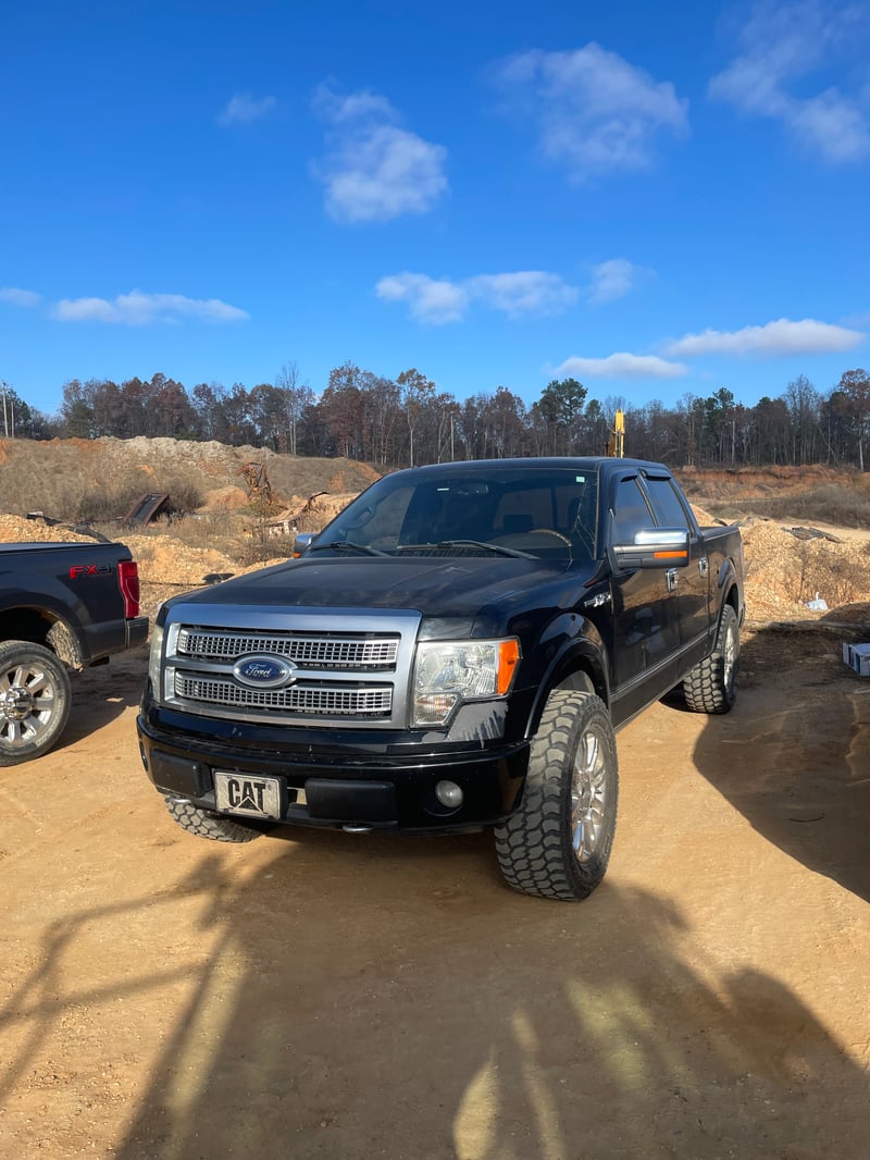 A relevant stock photo of 2009 ford f150 custom in a typical setting.