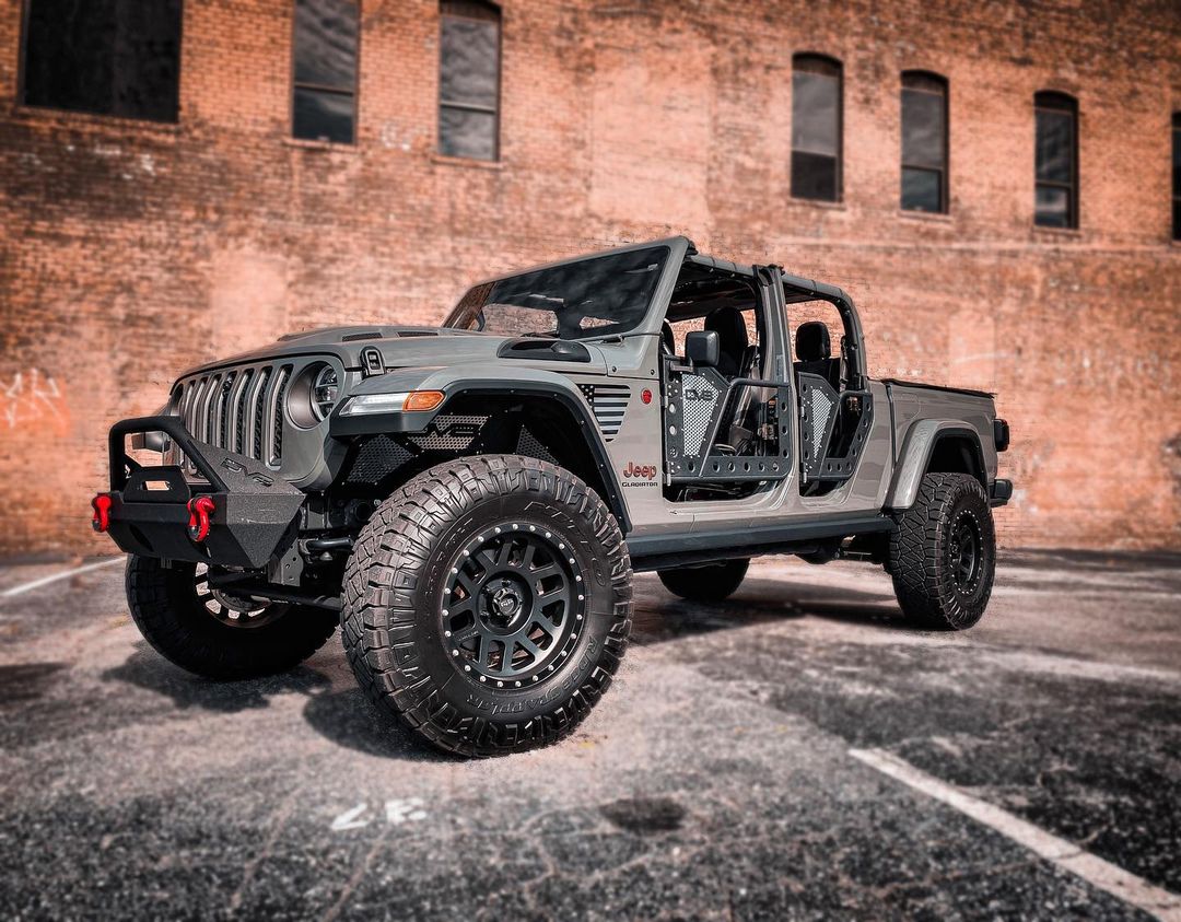 A relevant stock photo of 2020 jeep gladiator custom in a typical setting.