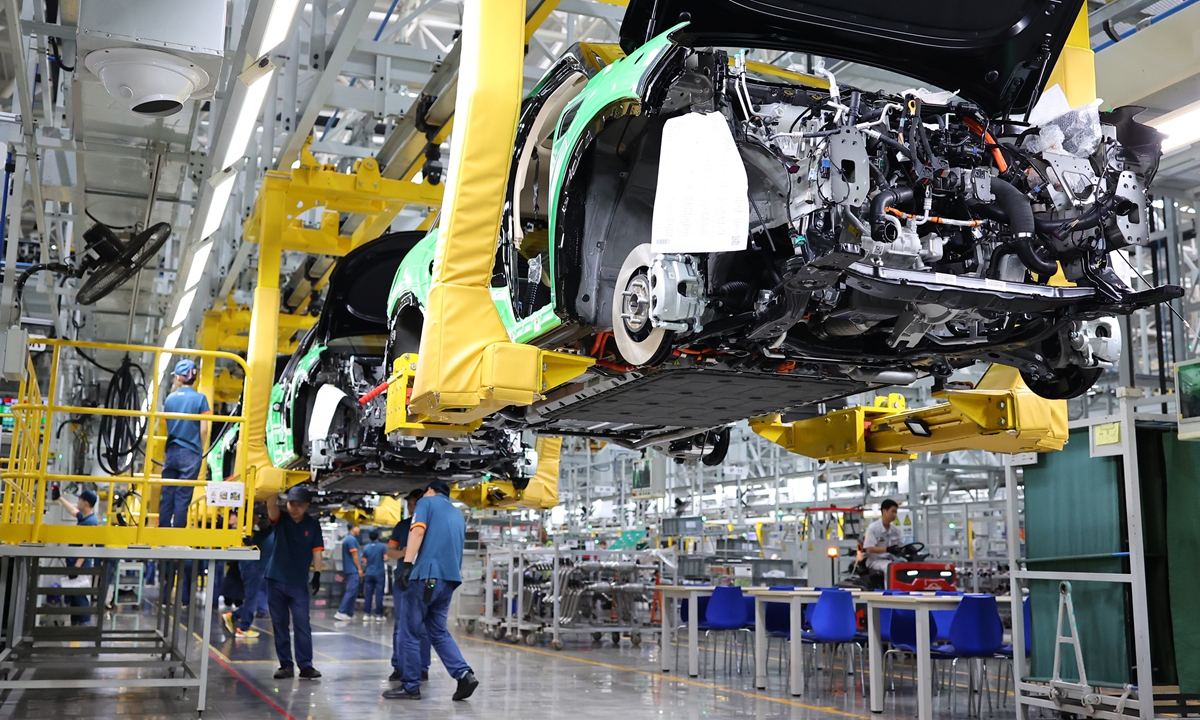 A relevant stock photo of auto industry china in a typical setting.