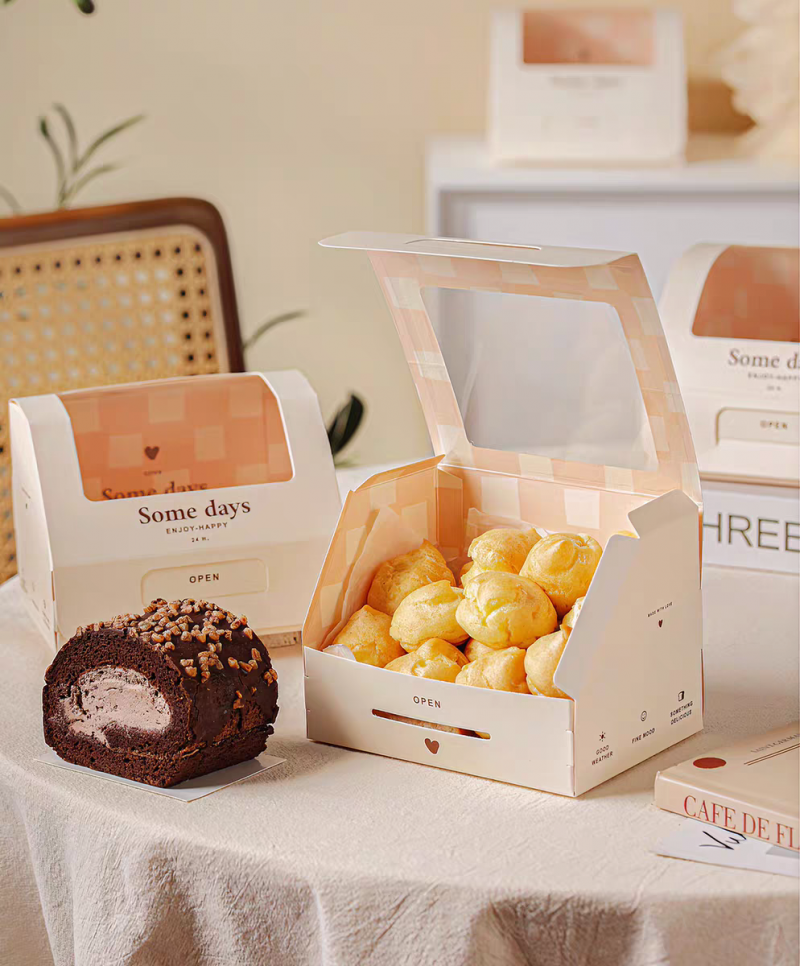 A relevant stock photo of cake box supplier in a typical setting.