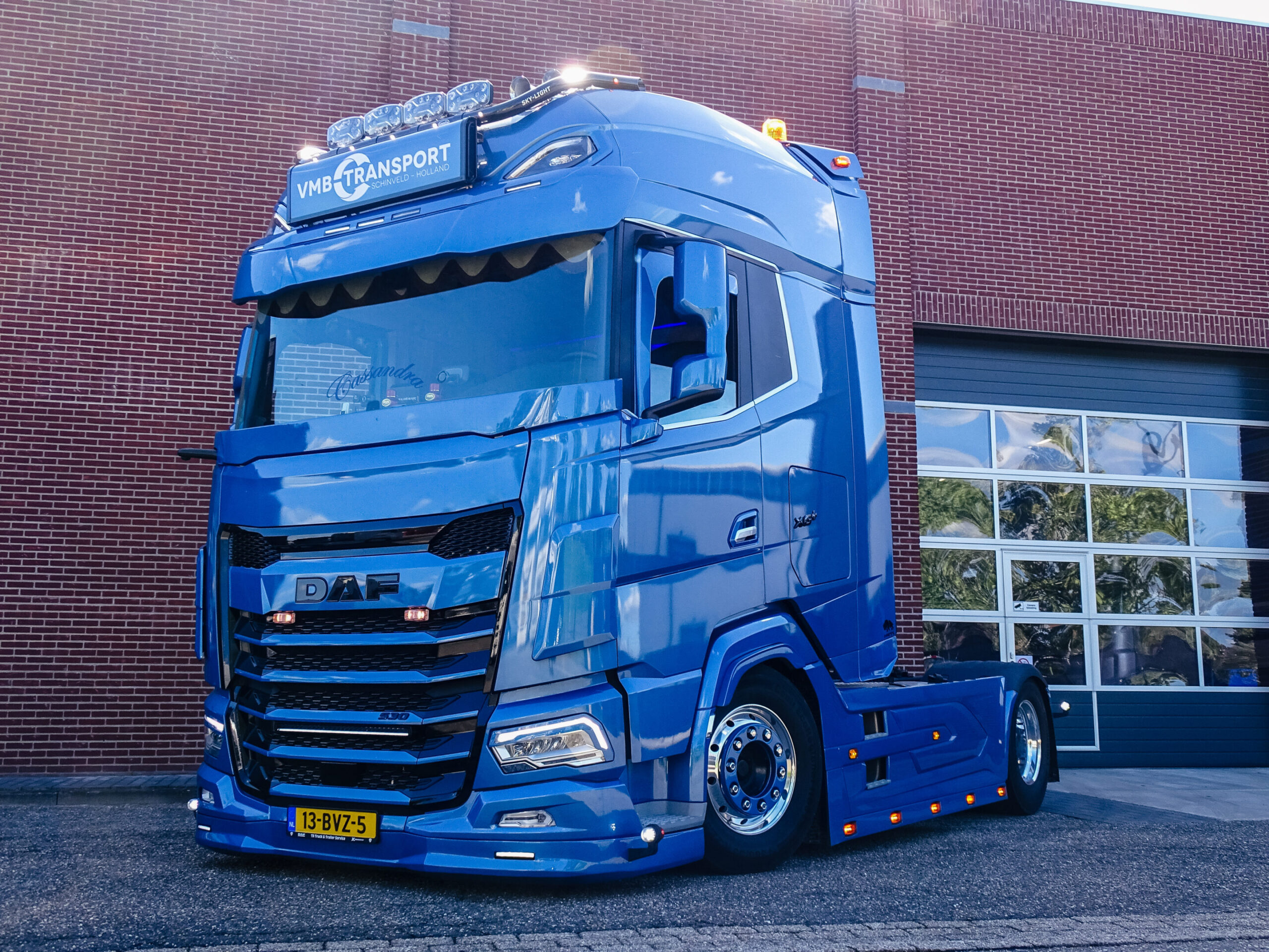 A relevant stock photo of daf xg custom in a typical setting.