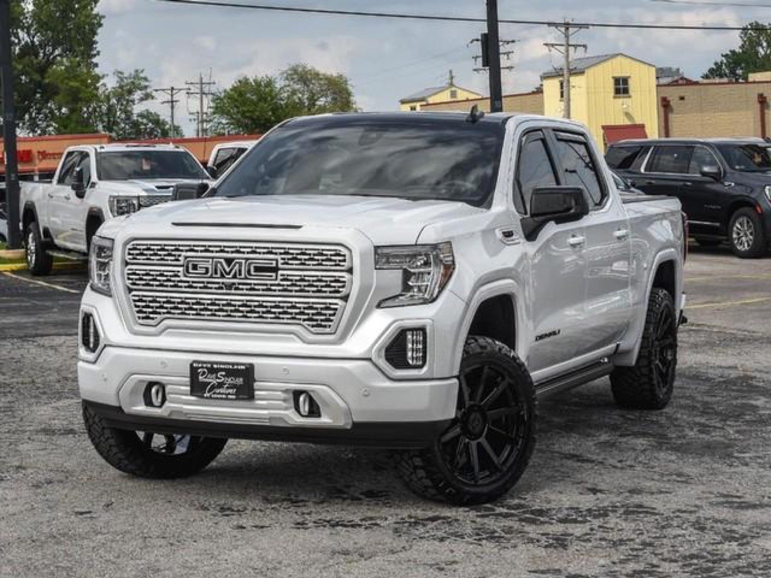 A relevant stock photo of denali truck custom in a typical setting.