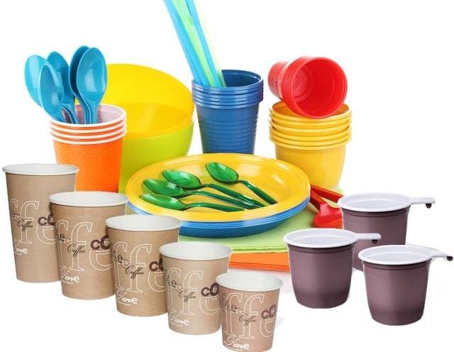A relevant stock photo of disposable tableware supplier in a typical setting.