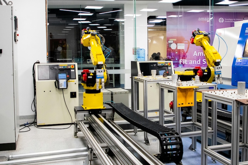A relevant stock photo of equipment manufacturer in a typical setting.