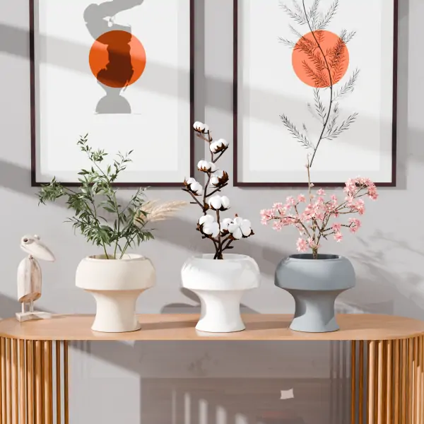 A relevant stock photo of flower pots supplier in a typical setting.
