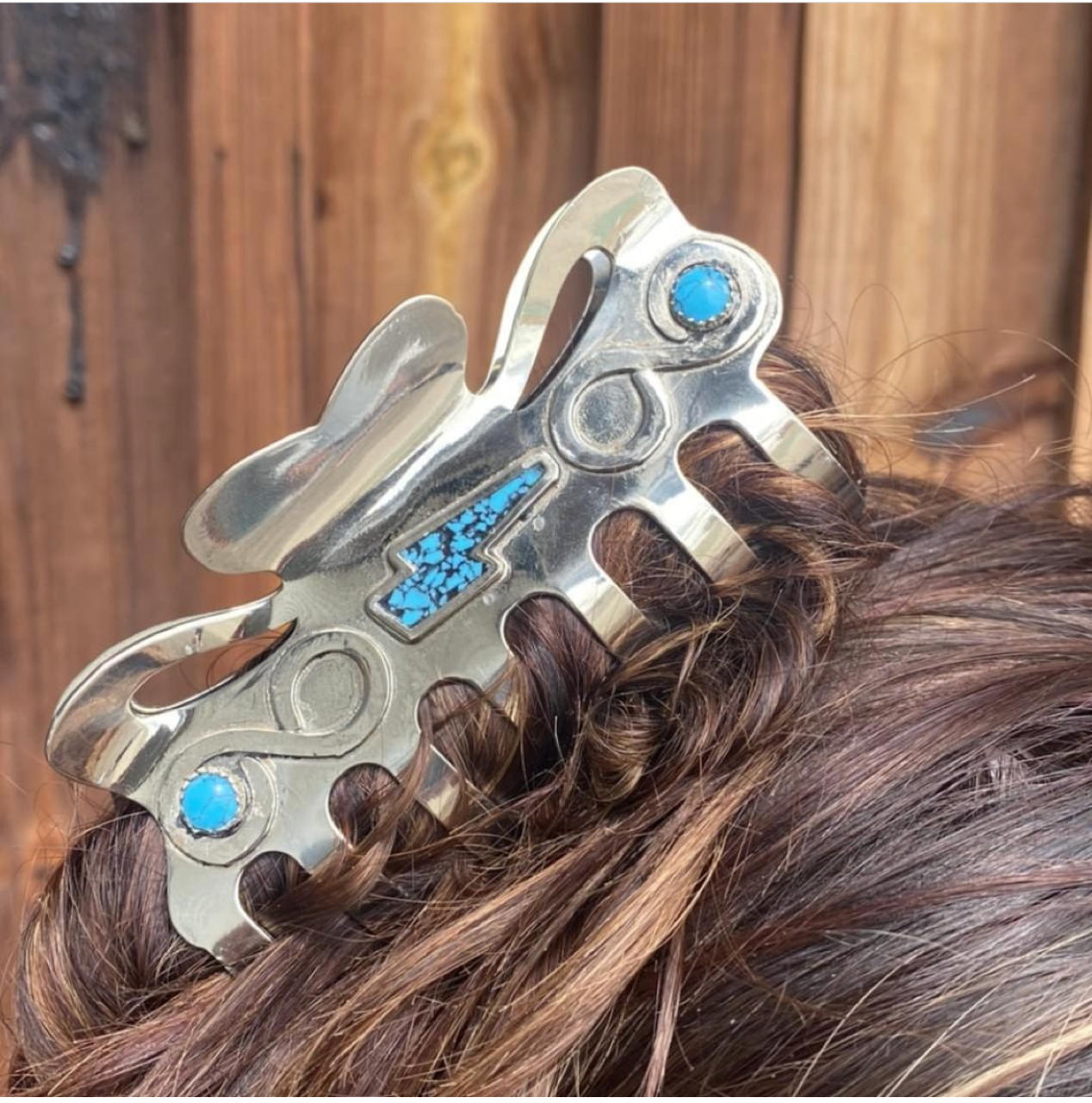 A relevant stock photo of hair clips custom in a typical setting.