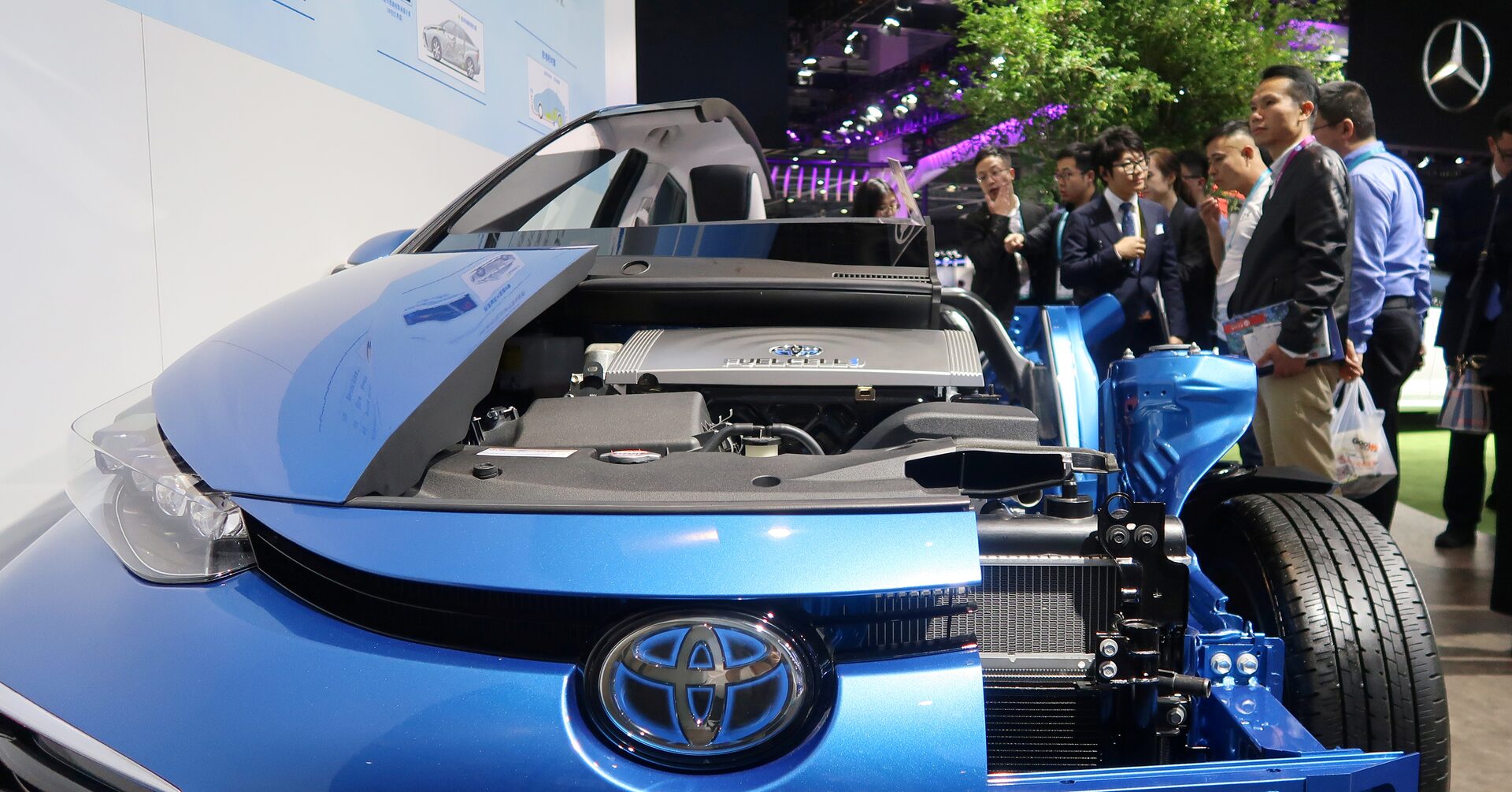 A relevant stock photo of hydrogen fuel cell cars china in a typical setting.