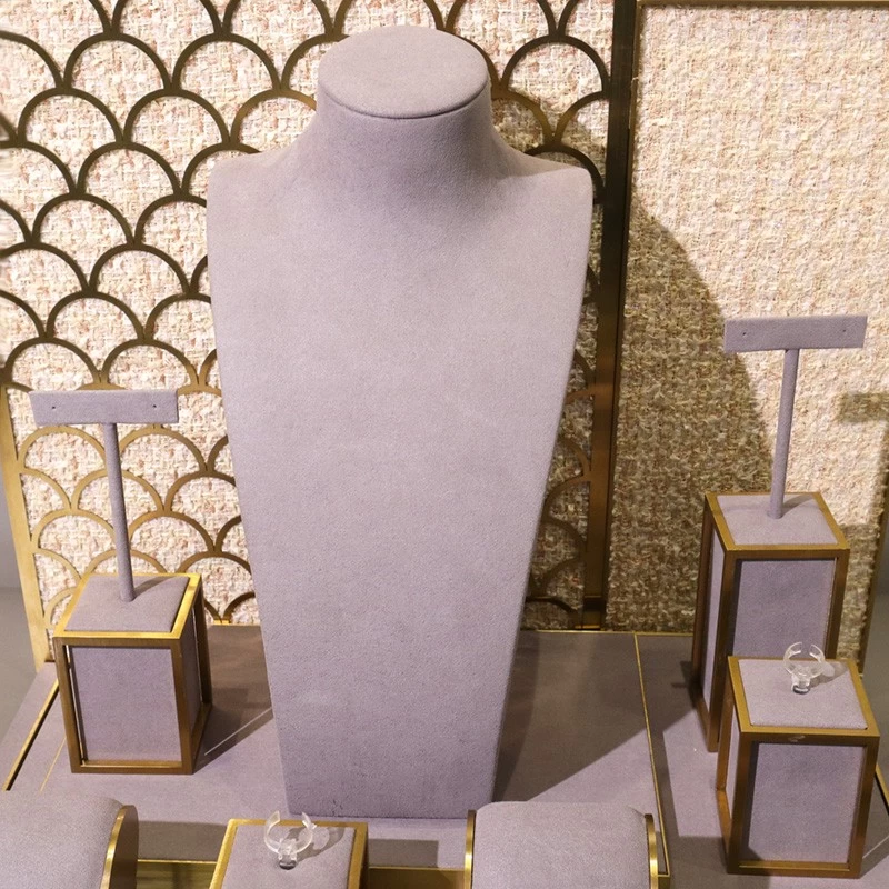 A relevant stock photo of jewelry display supplier in a typical setting.