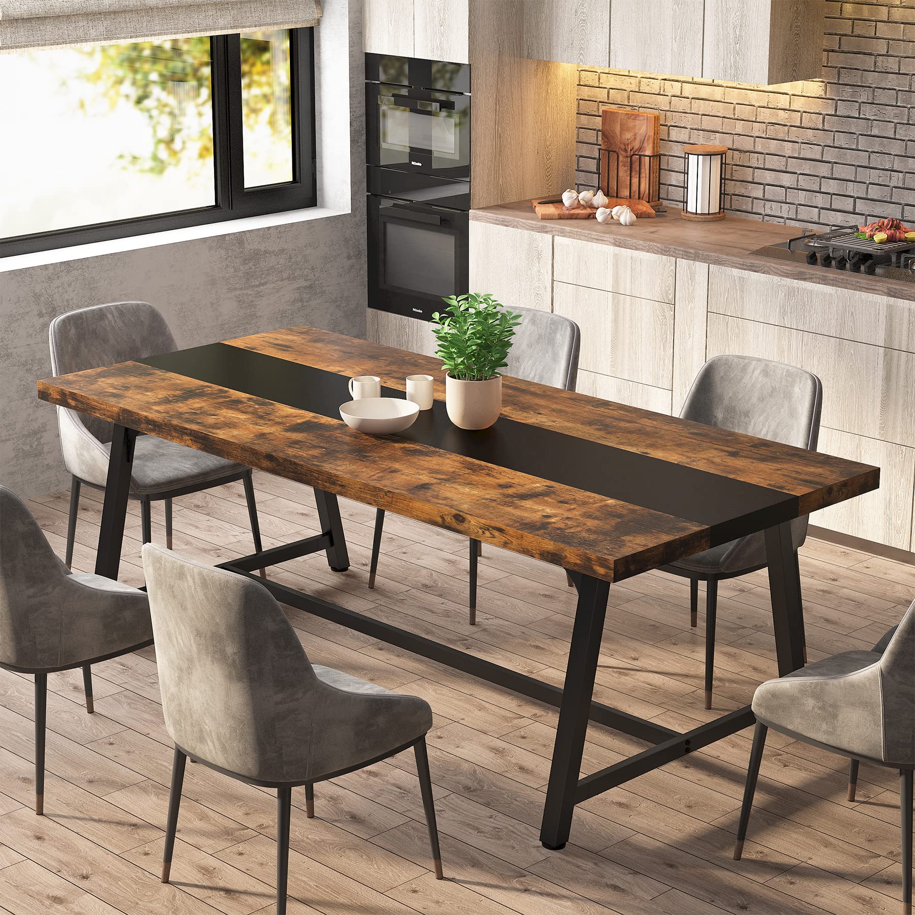 A relevant stock photo of kitchen table manufacturer in a typical setting.