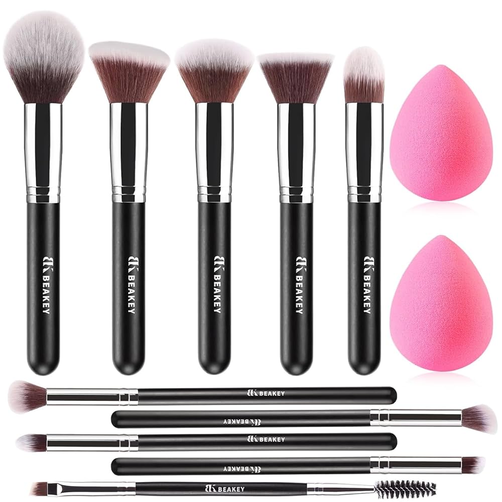 A relevant stock photo of makeup brush set manufacturer in a typical setting.