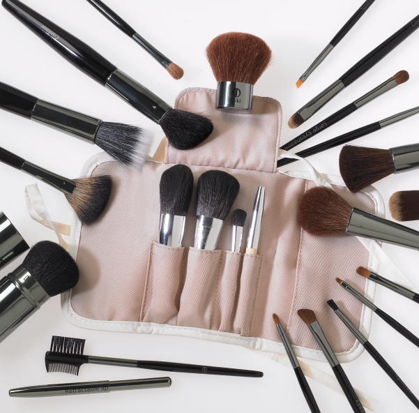 A relevant stock photo of makeup tools supplier in a typical setting.