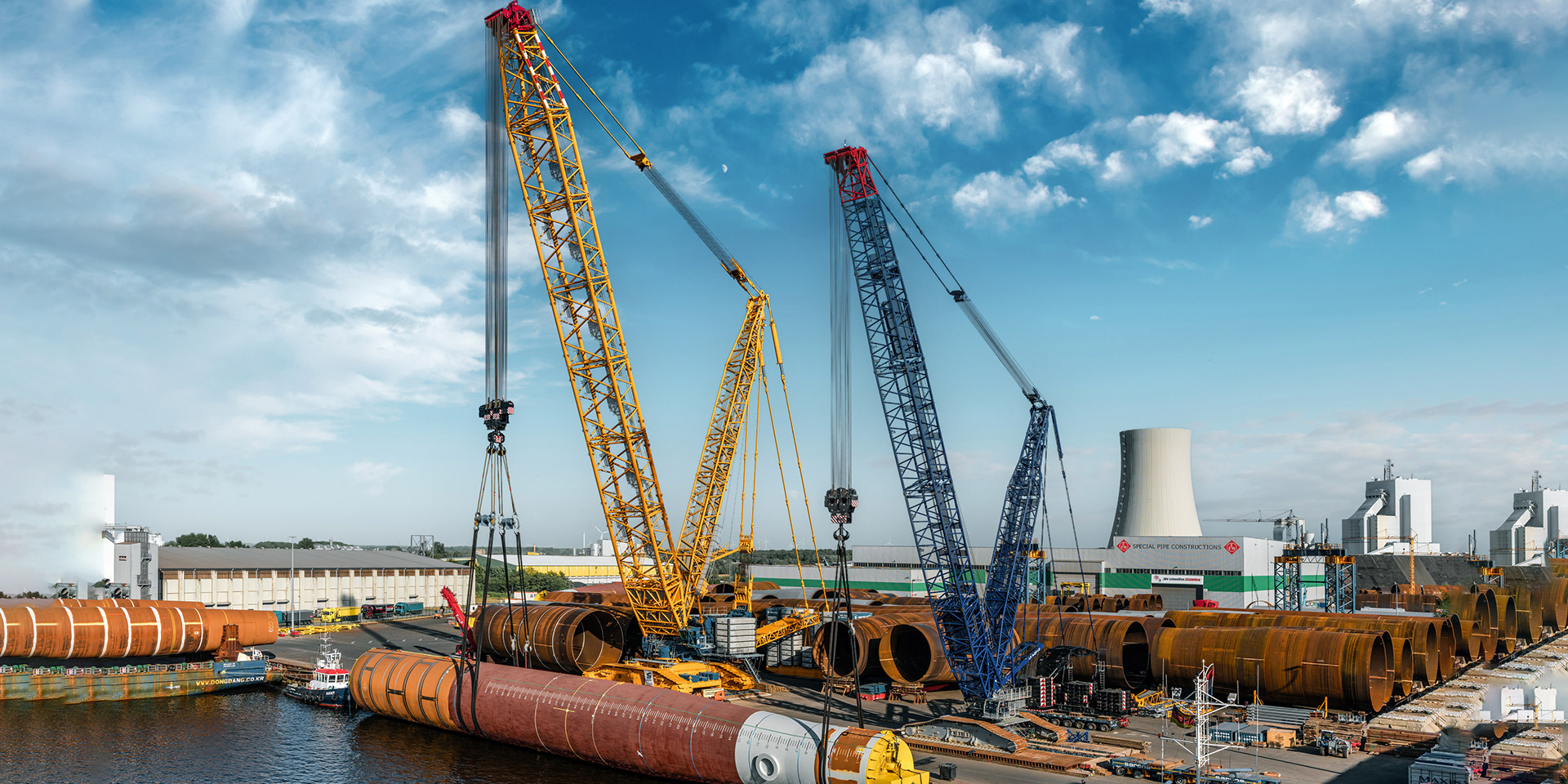 A relevant stock photo of mobile crane manufacturer in a typical setting.