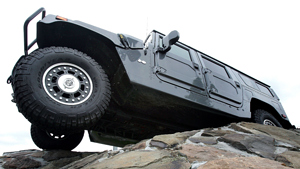 Who Makes Hummer? - MotorTrend - hummer manufacturer