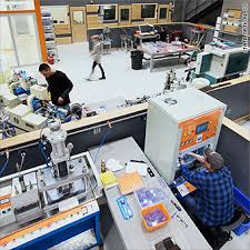 Manufacture eyewear in U.S.