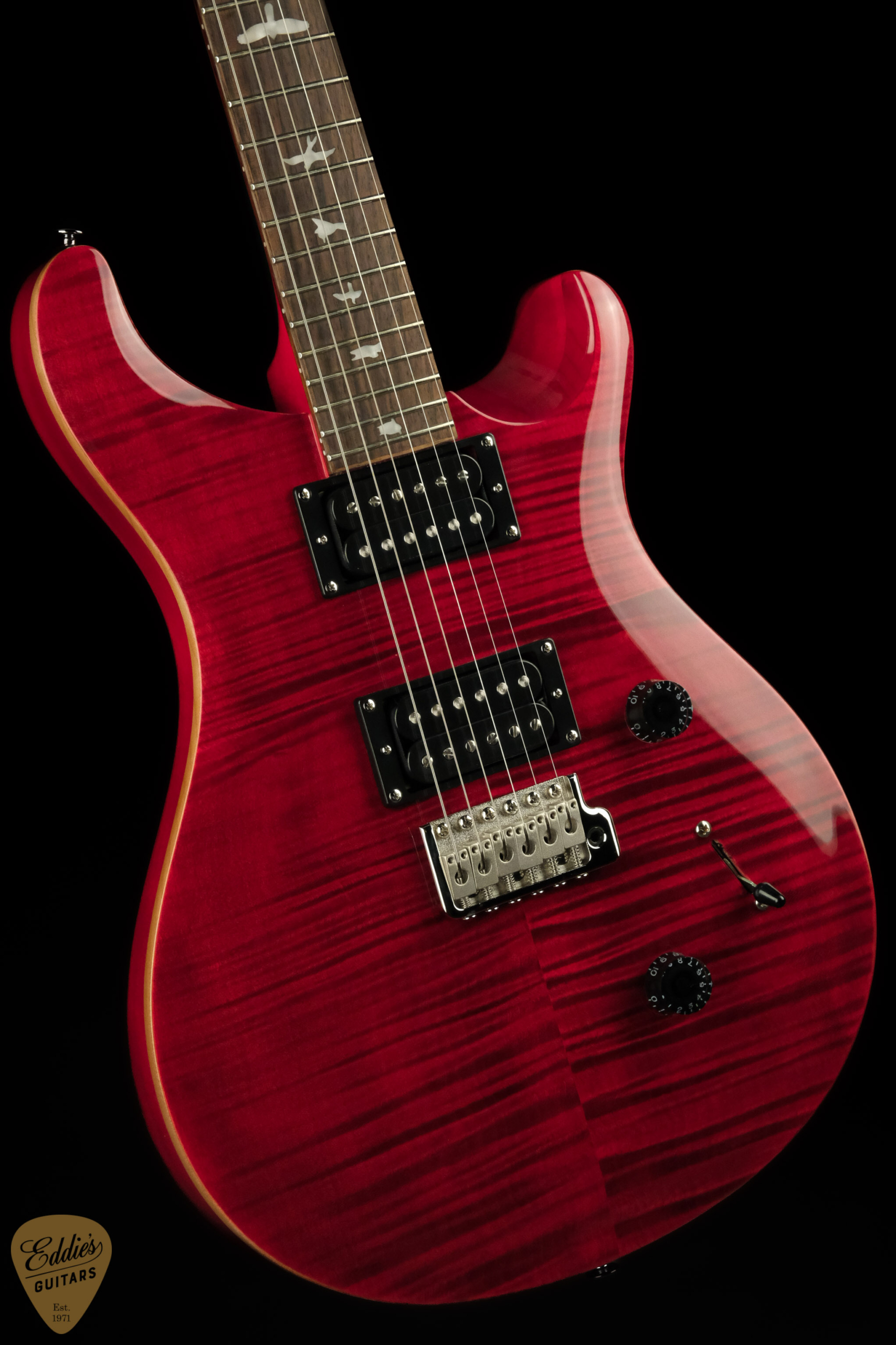A relevant stock photo of paul reed smith se 24 custom in a typical setting.