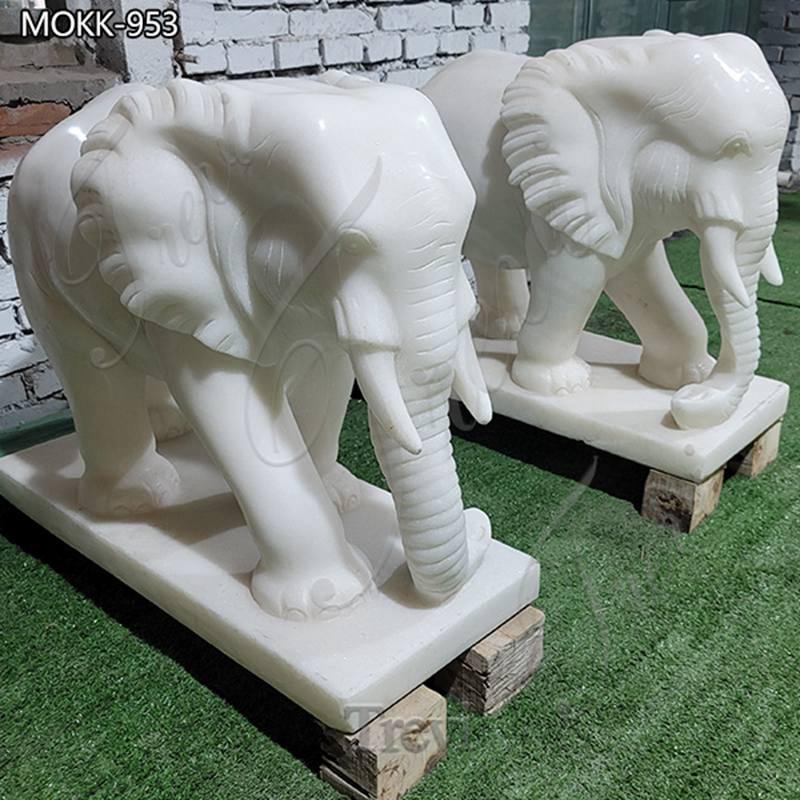 A relevant stock photo of sculpture supplier in a typical setting.