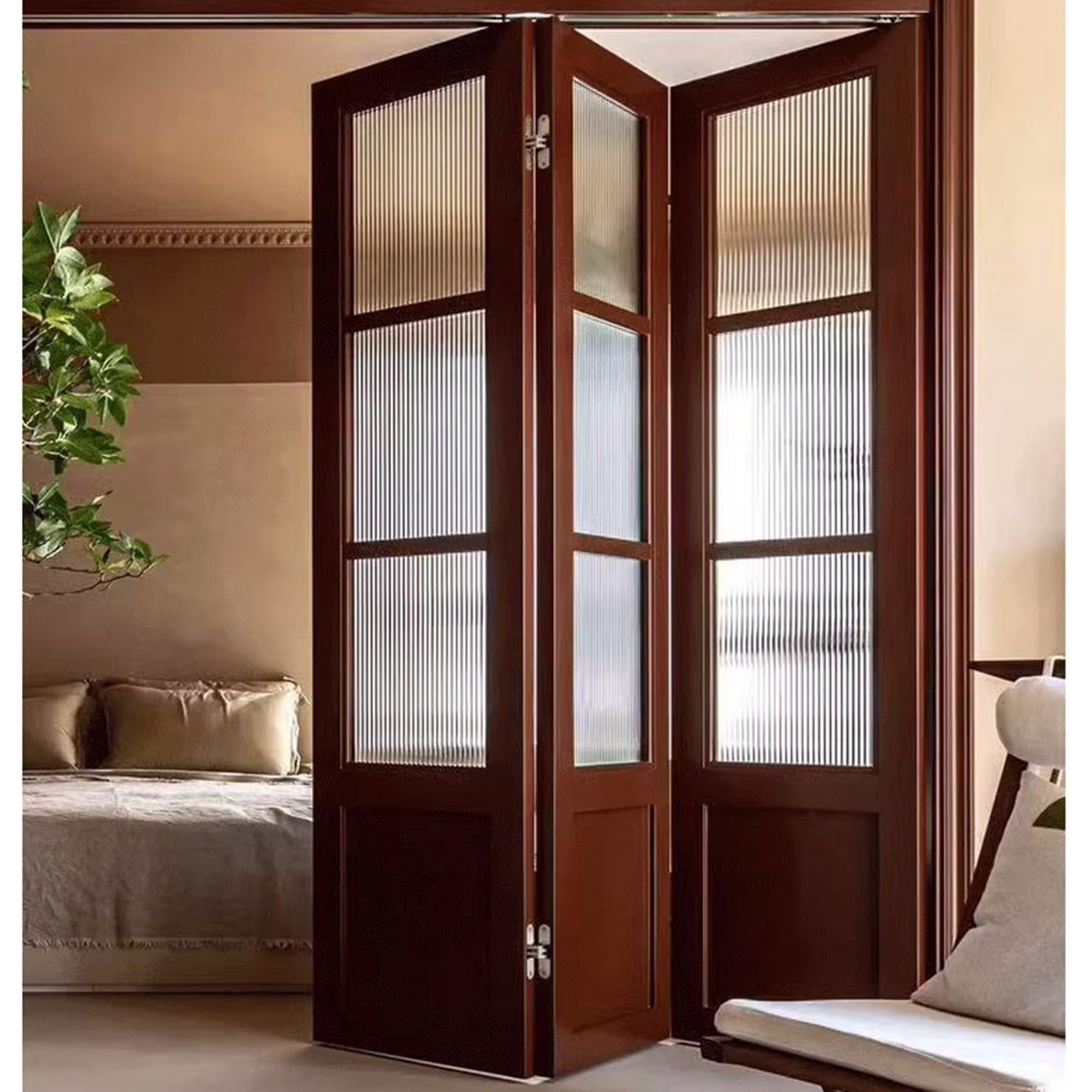A relevant stock photo of sliding door china in a typical setting.