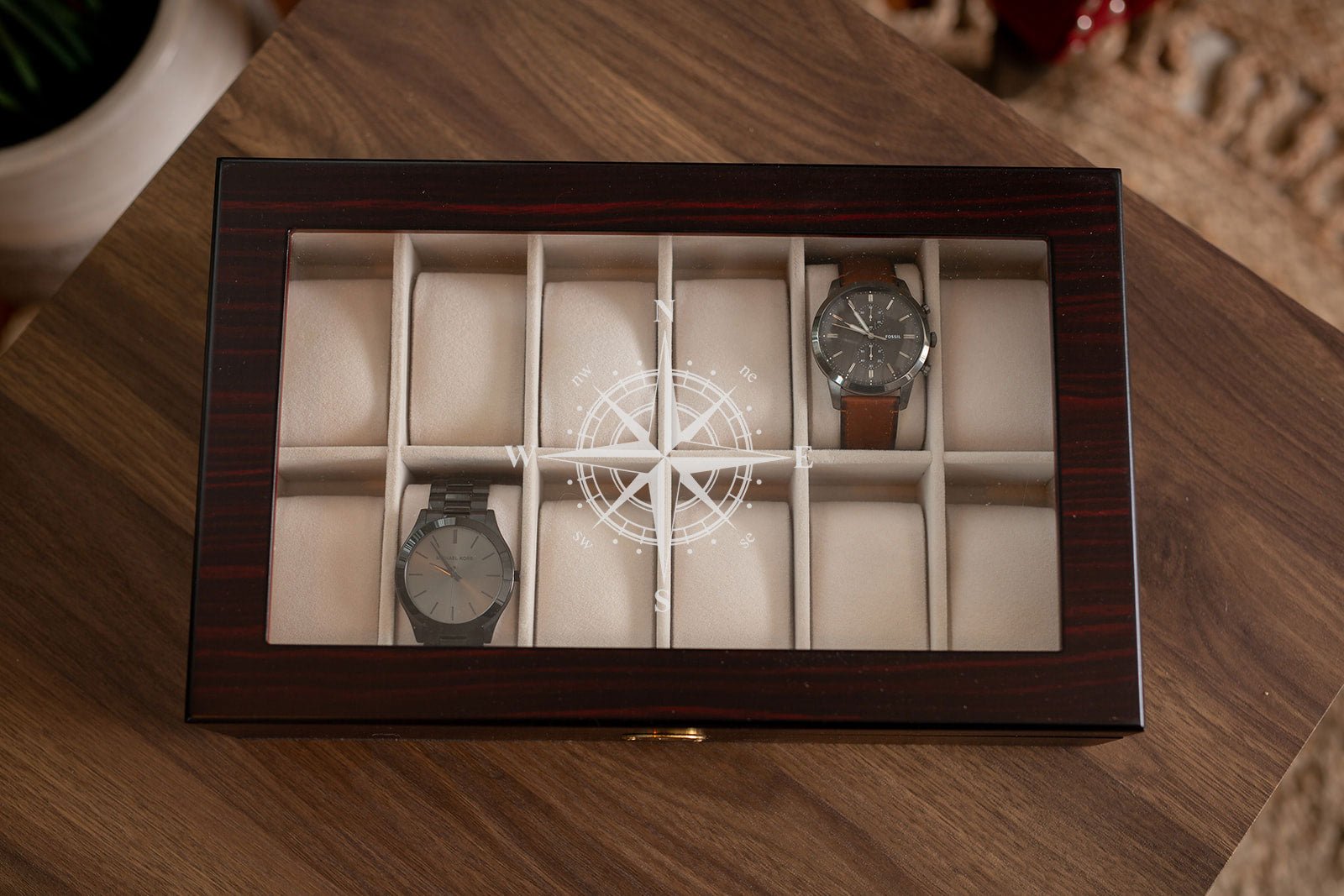 A relevant stock photo of watch box custom in a typical setting.