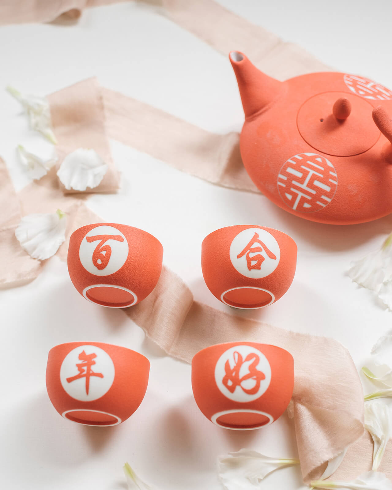 A relevant stock photo of wedding gifts china in a typical setting.