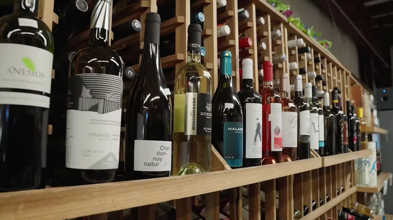 A relevant stock photo of wine supplier in a typical setting.